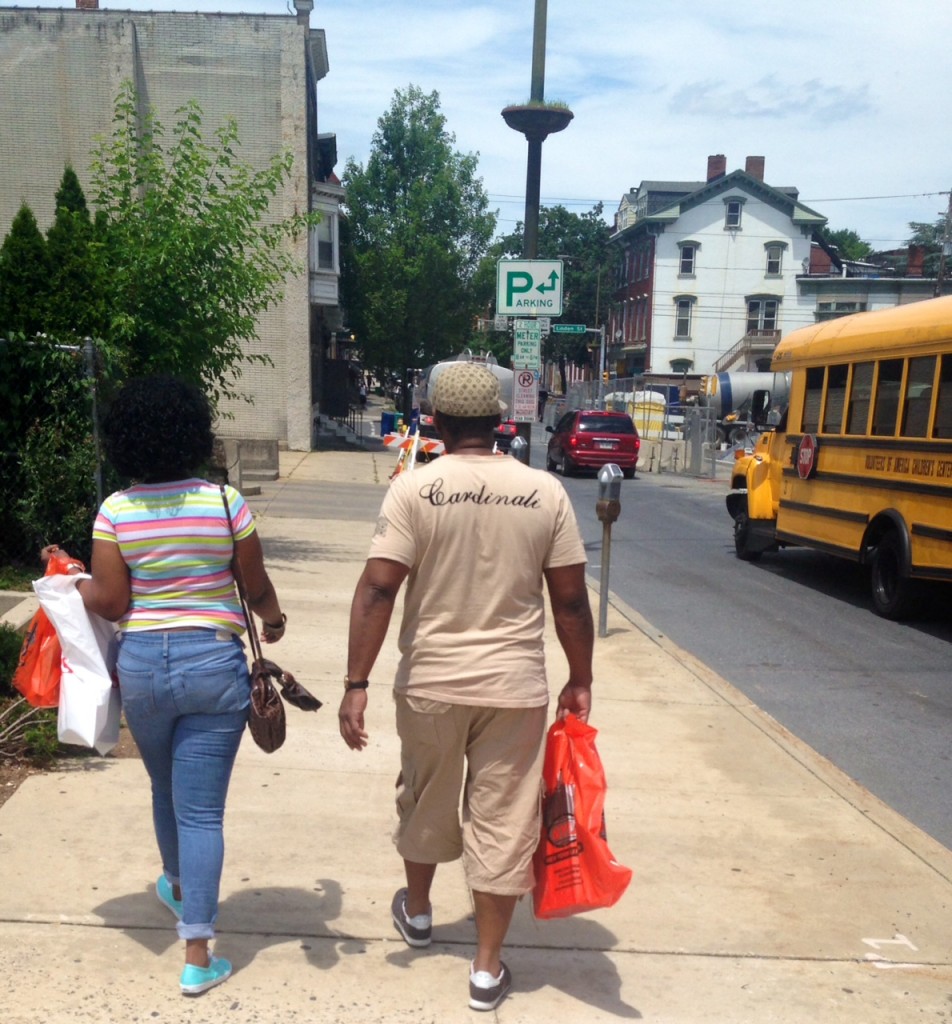 Shopping once again on Hamilton? Yup. I bet many thought window shopping would never return. 